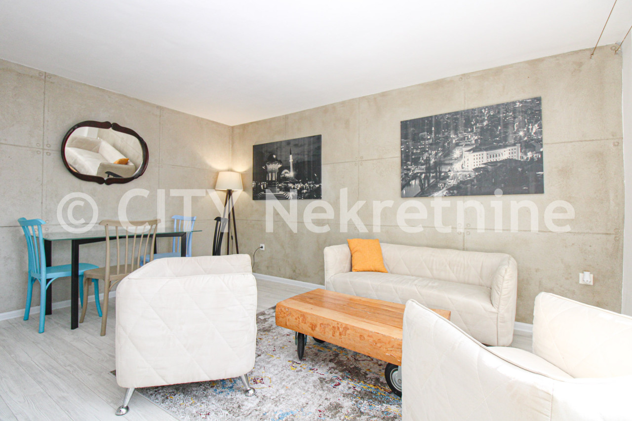 Trosoban adaptiran stan - Stari grad - Vratnik - 53 m2 photo 4