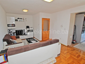m2: Vogošća / Trosoban stan 74m2 / 3. sprat / novija gradnja photo 2