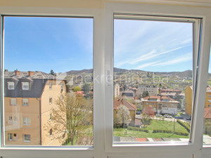 m2: Vogošća / Trosoban stan 74m2 / 3. sprat / novija gradnja photo 4