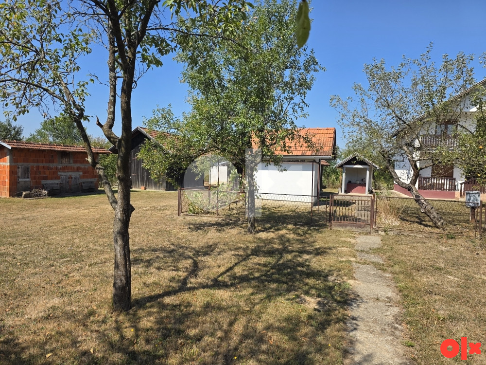 Kuća - domaćinstvo kompletno Banja Luka Verici