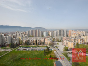 Svijetao dvosoban stan 52m2 Alipašino Polje B Faza