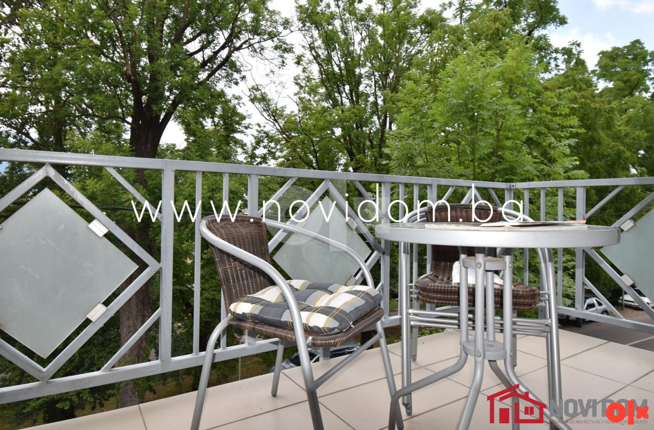 PRODAJE SE - Stan - 5. Korpusa - BIHAĆ 3