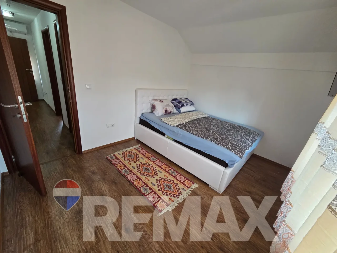 Luksuzno imanje-vikend kuća,spa/sauna,ladara,potok,smart home 22