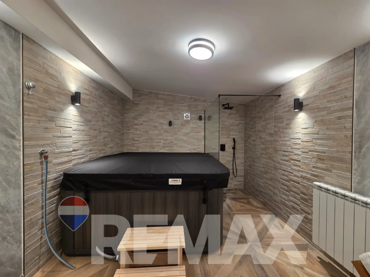 Luksuzno imanje-vikend kuća,spa/sauna,ladara,potok,smart home 32
