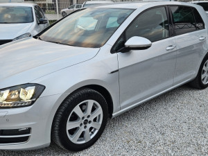 Volkswagen Golf 7 Xenon -Led.  Cup