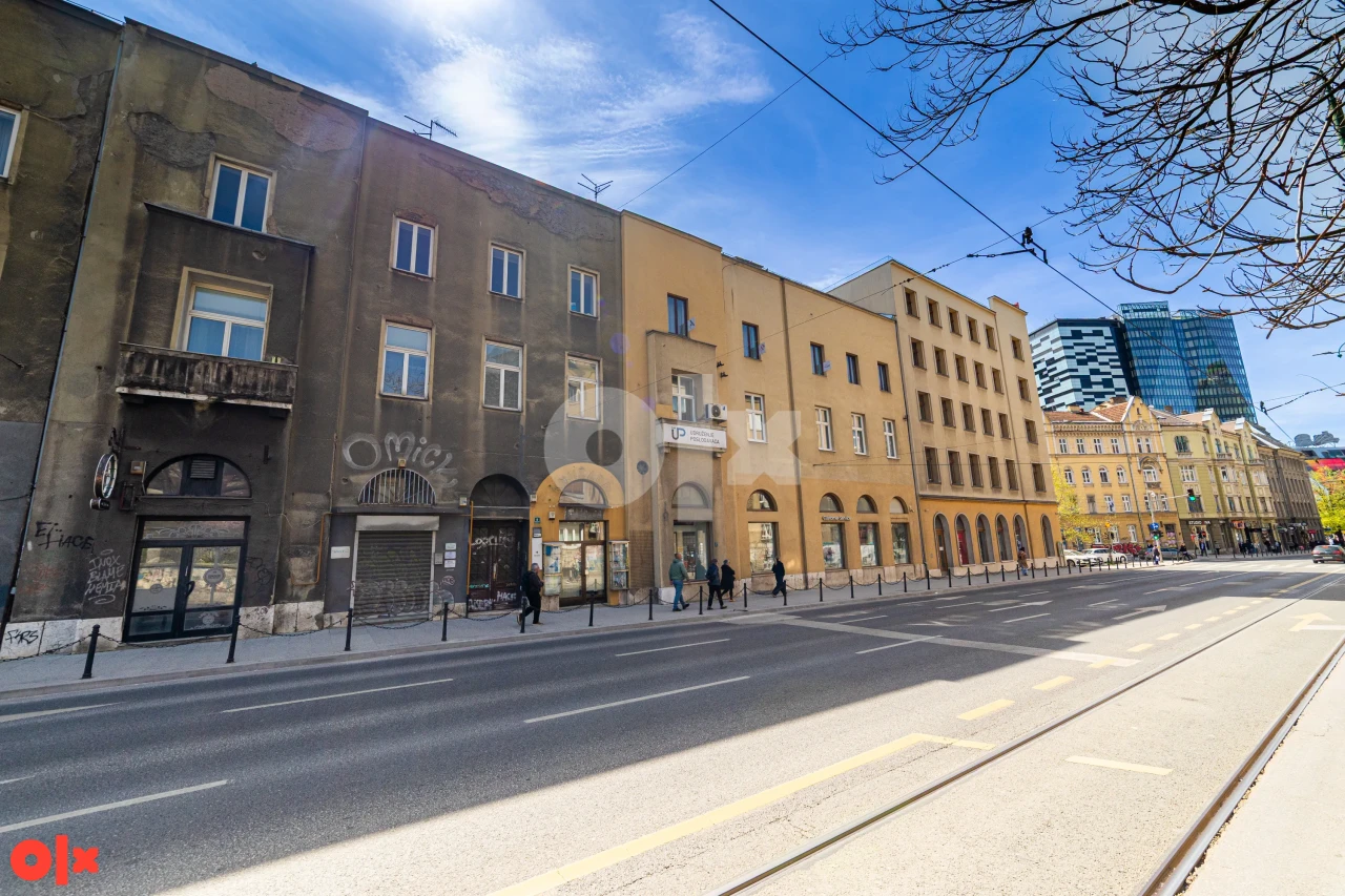 UNIKOD - Vrhunski poslovni prostor - Centar Maršala Tita 220 m2 20