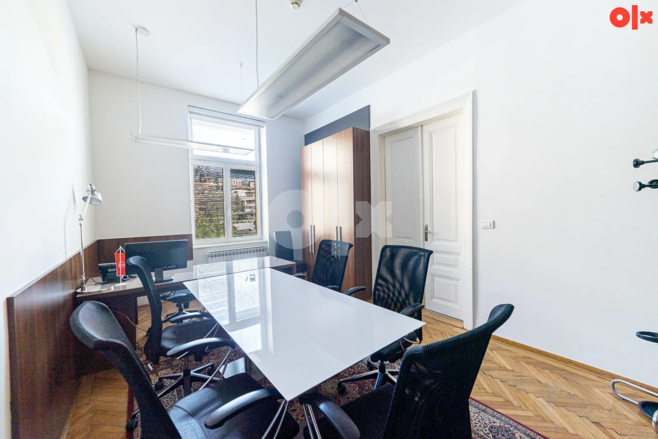 UNIKOD - Vrhunski poslovni prostor - Centar Maršala Tita 220 m2 3