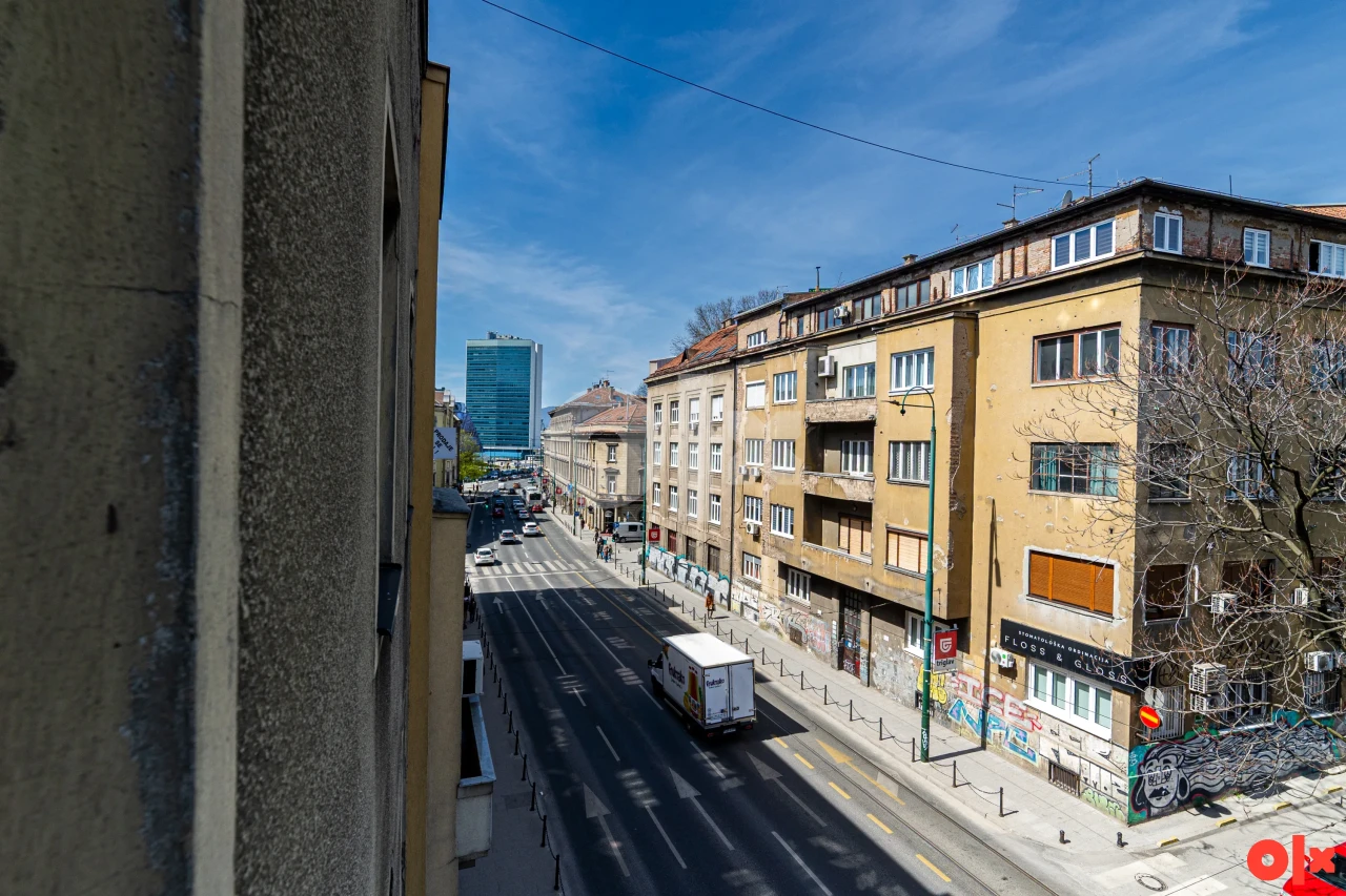 UNIKOD - Vrhunski poslovni prostor - Centar Maršala Tita 220 m2 21