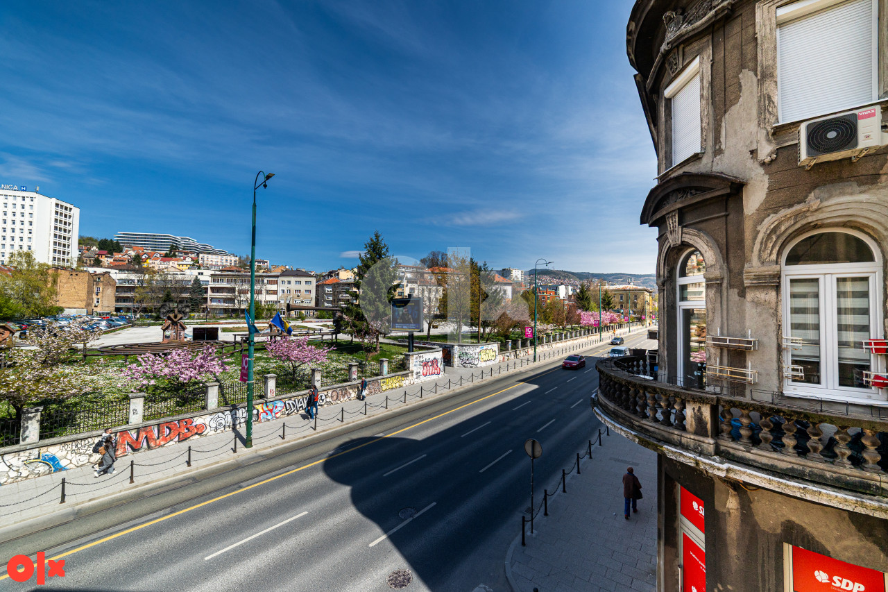 UNIKOD - Vrhunski poslovni prostor - Centar Maršala Tita 220 m2 9