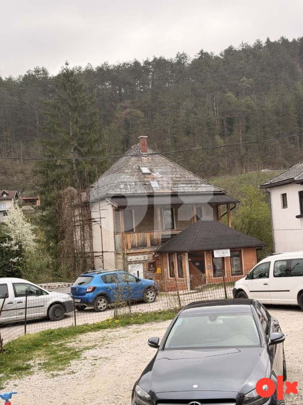Kuća Jajce -Poslovno stambeni objekat poslovni 2