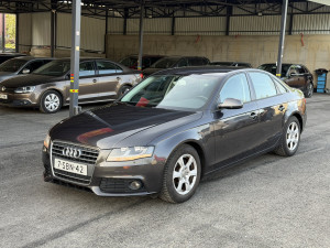 Audi A4 2.0TDI 2011 pro line