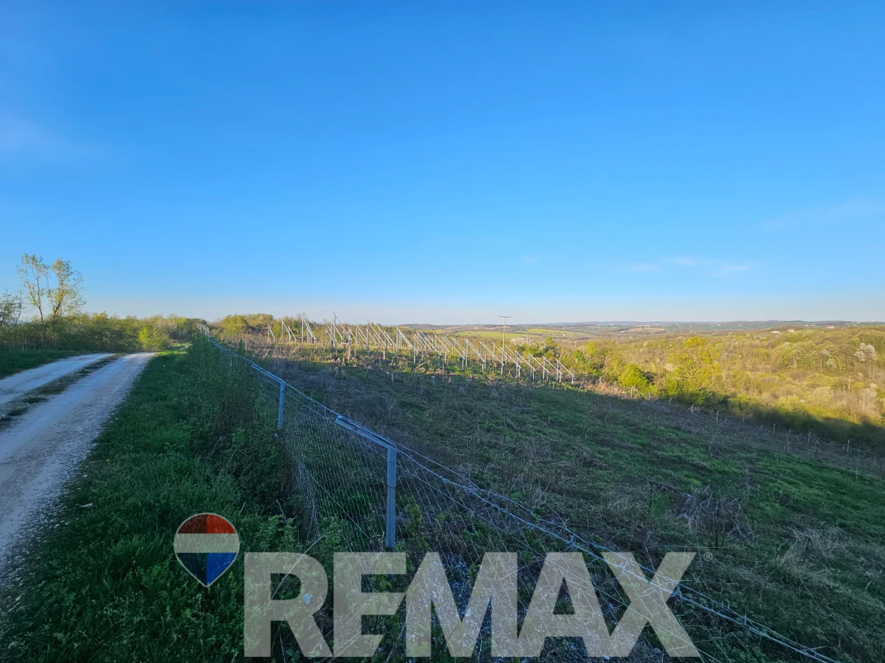 Zemljište za solarnu elektranu | 52.317 m2 | Derventa 6