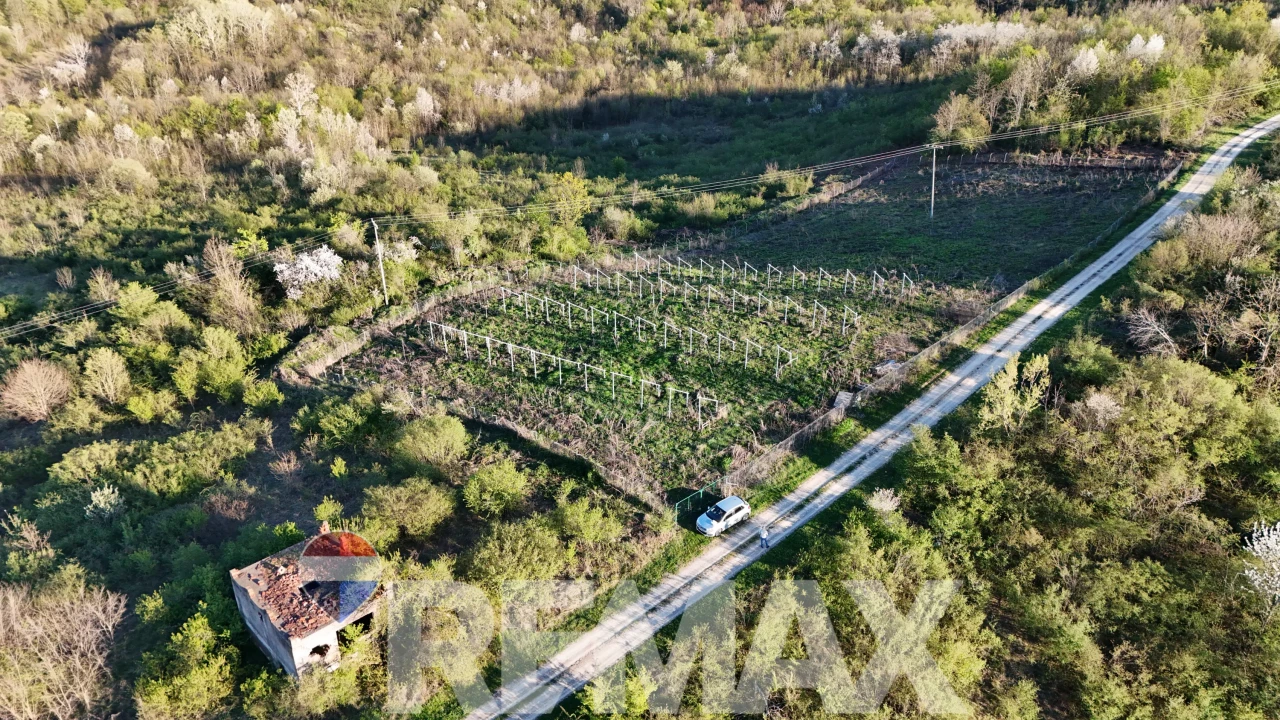 Zemljište za solarnu elektranu | 52.317 m2 | Derventa