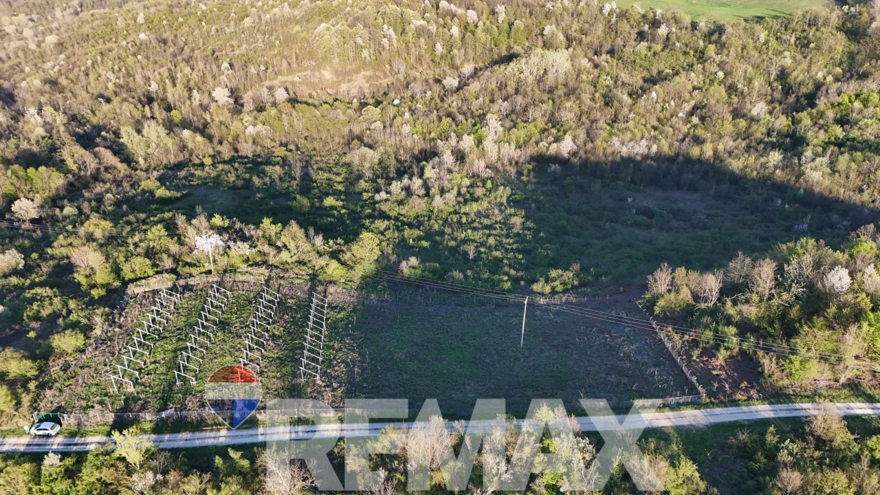 Zemljište za solarnu elektranu | 52.317 m2 | Derventa 4
