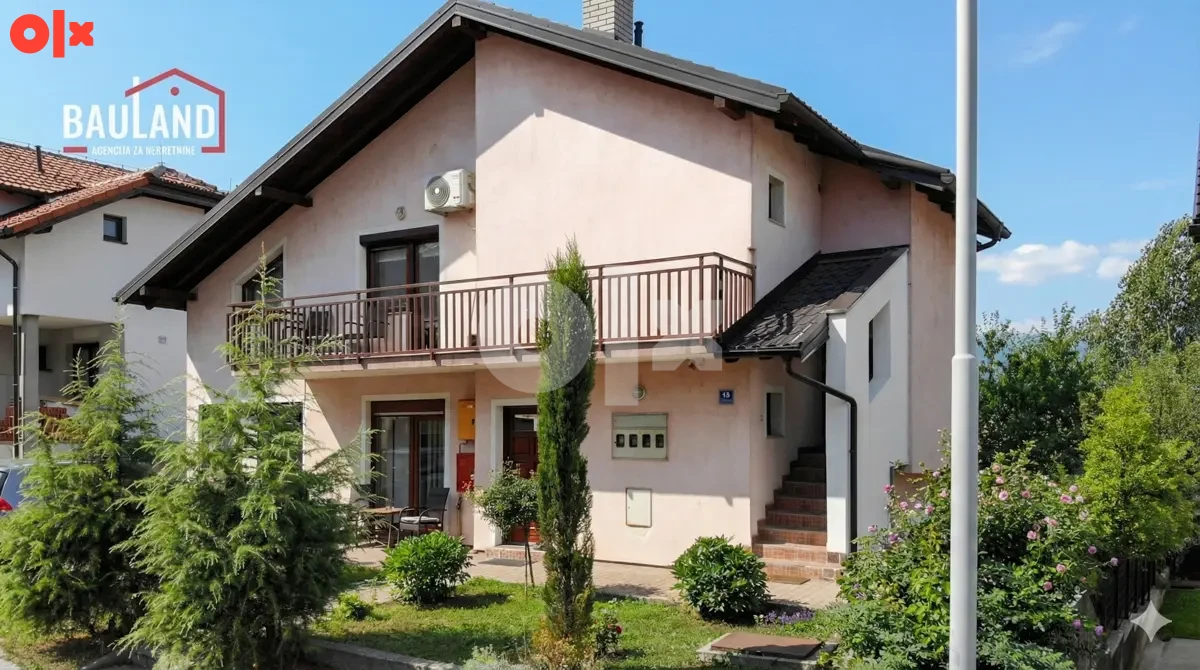 BAULAND/ Kuća u centru Istočnog Sarajeva/ Parcela 445m2