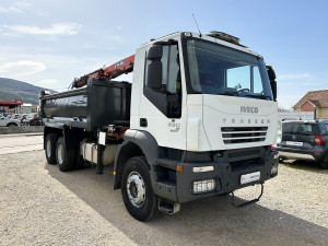 IVECO TRAKKER 330 KIPER SA KRANOM