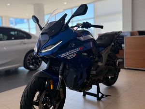 R1300 RS