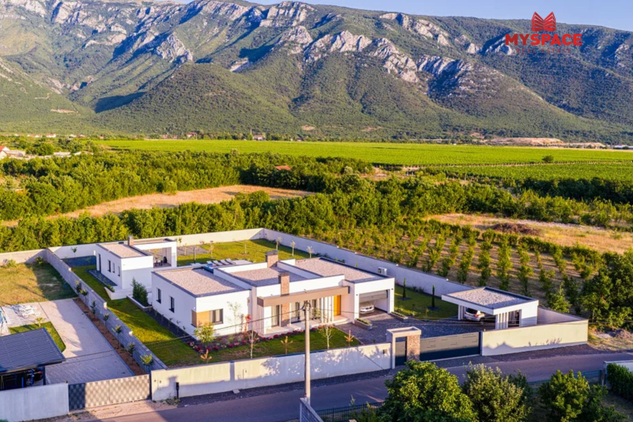 MY SPACE/ LUX Vila sa bazenom/ Mostar/ NOVOGRADNJA/ 213 m2 20
