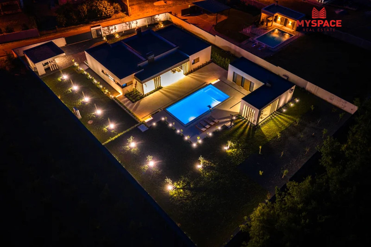 MY SPACE/ LUX Vila sa bazenom/ Mostar/ NOVOGRADNJA/ 213 m2 3