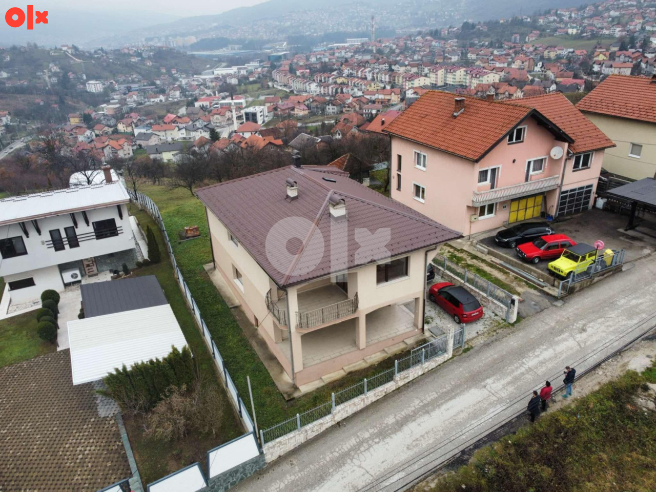 100948 Kuća na dvije etaže 280m2, Hotonj