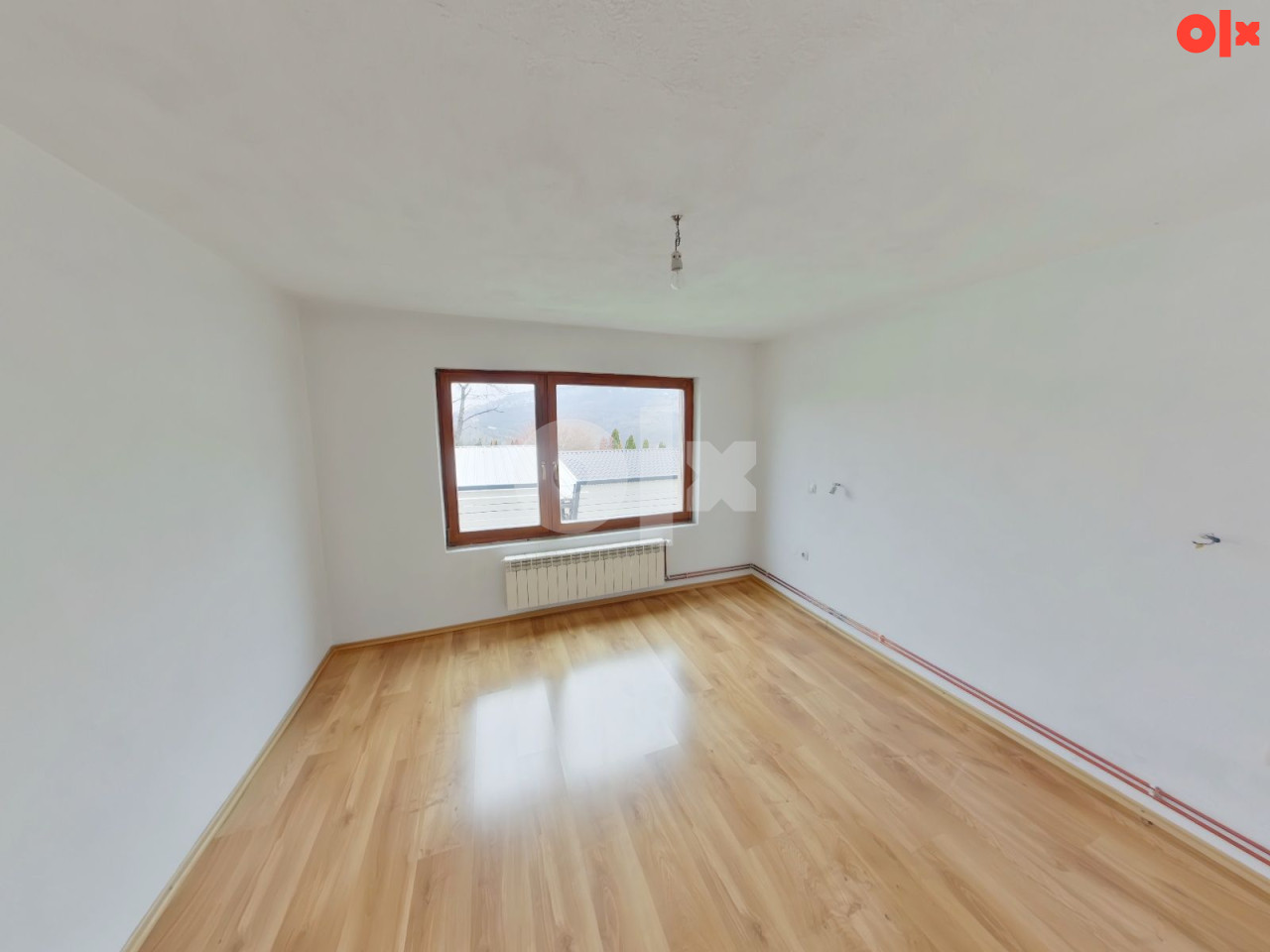 100948 Kuća na dvije etaže 280m2, Hotonj 9