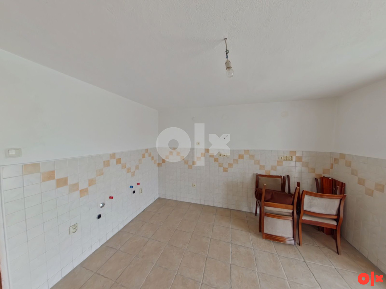 100948 Kuća na dvije etaže 280m2, Hotonj 10
