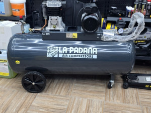 KOMPRESOR ZRAKA LAPADANA ITALY 200L MONOFAZNI AKCIJA!!!