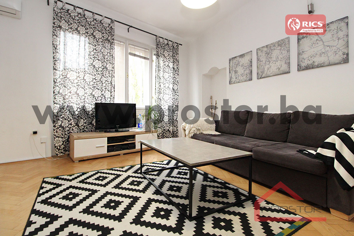 PROSTOR izdaje: Dvosoban stan, 64m2, Centar 2