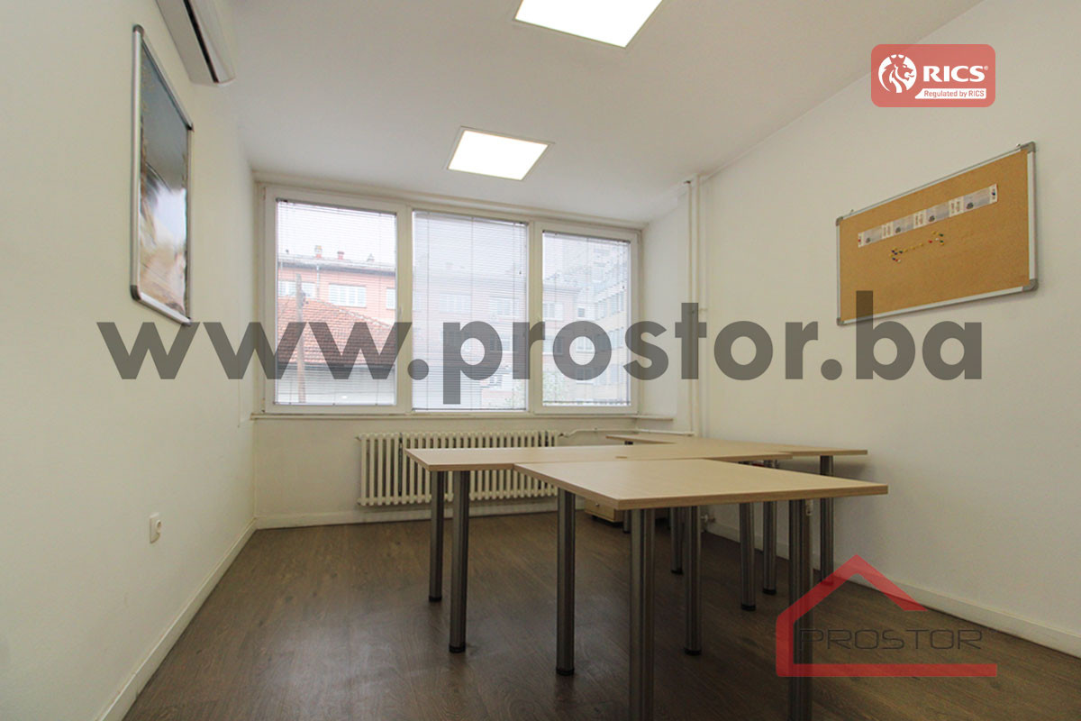 PROSTOR izdaje: Poslovna zgrada, 1643m2, Centar 8
