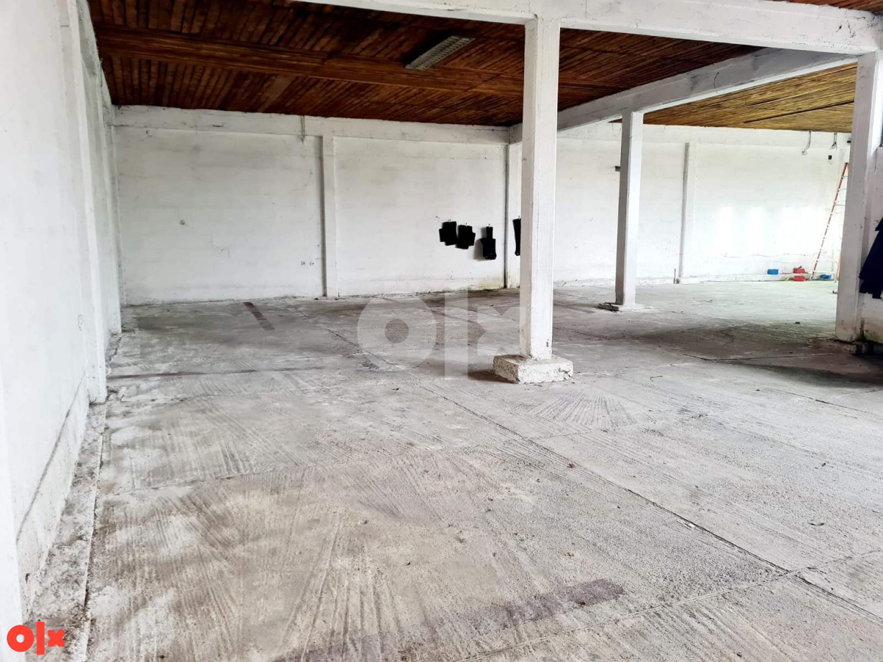 Parking Aerodrom Tuzla 4