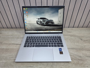 HP EliteBook 840 G10 14" Touch; i7-1365U; 16GB DDR5; 1TB SSD NVMe