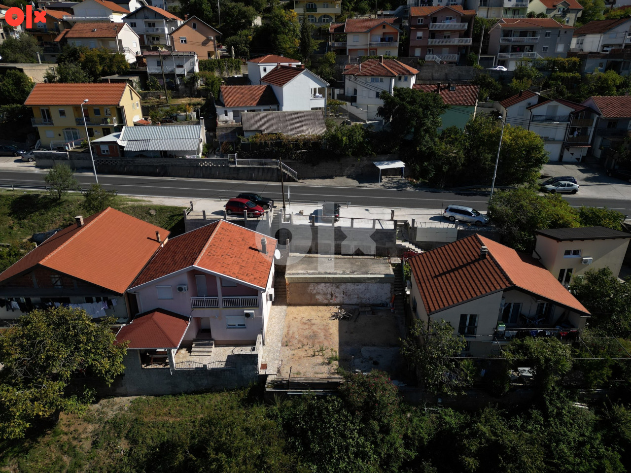 Devastirana uknjižena kuća pored M17 - Mostar 3