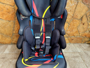 AUTOSJEDALICA ZA DJECU 9-36 KG  NANIA COLORS top stanje