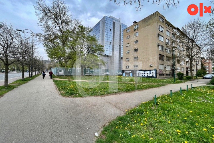 Namješten dvosoban stan na odličnoj lokaciji, Grbavica 2