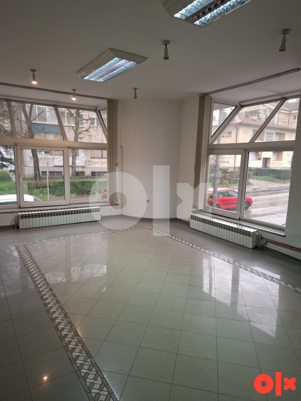 Na prodaju- Poslovni prostor Banja Luka 5