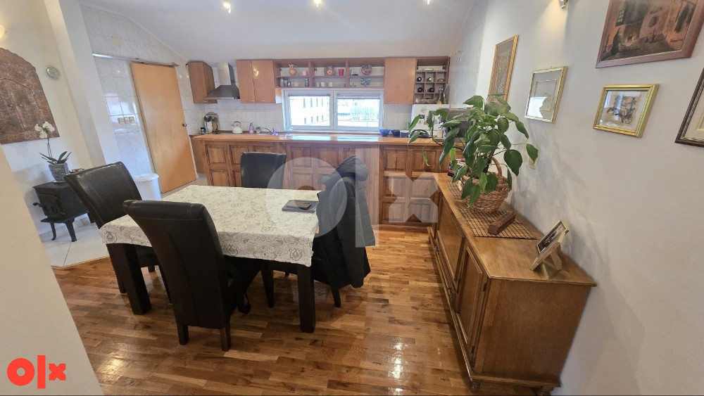 Kartel ,TROSOBAN STAN/MOSTAR /CENTAR/130M2 17