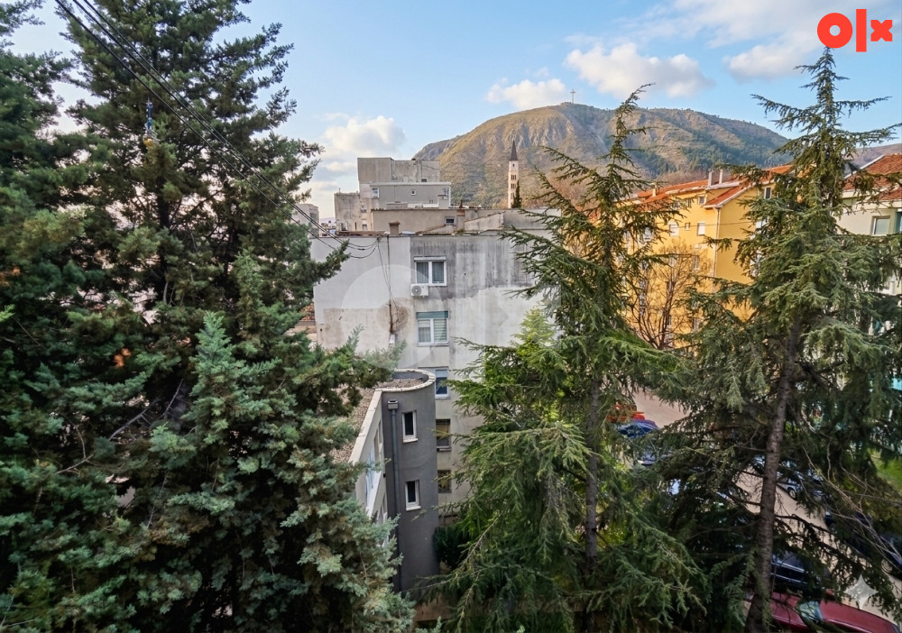 Kartel ,TROSOBAN STAN/MOSTAR /CENTAR/130M2