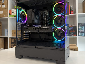 GAMING PC AMD RX 9060 XT 16GB/RYZEN 5 7500X3D/32GB DDR5