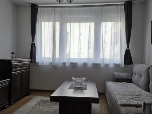 Dvosoban stan u centru Travnika