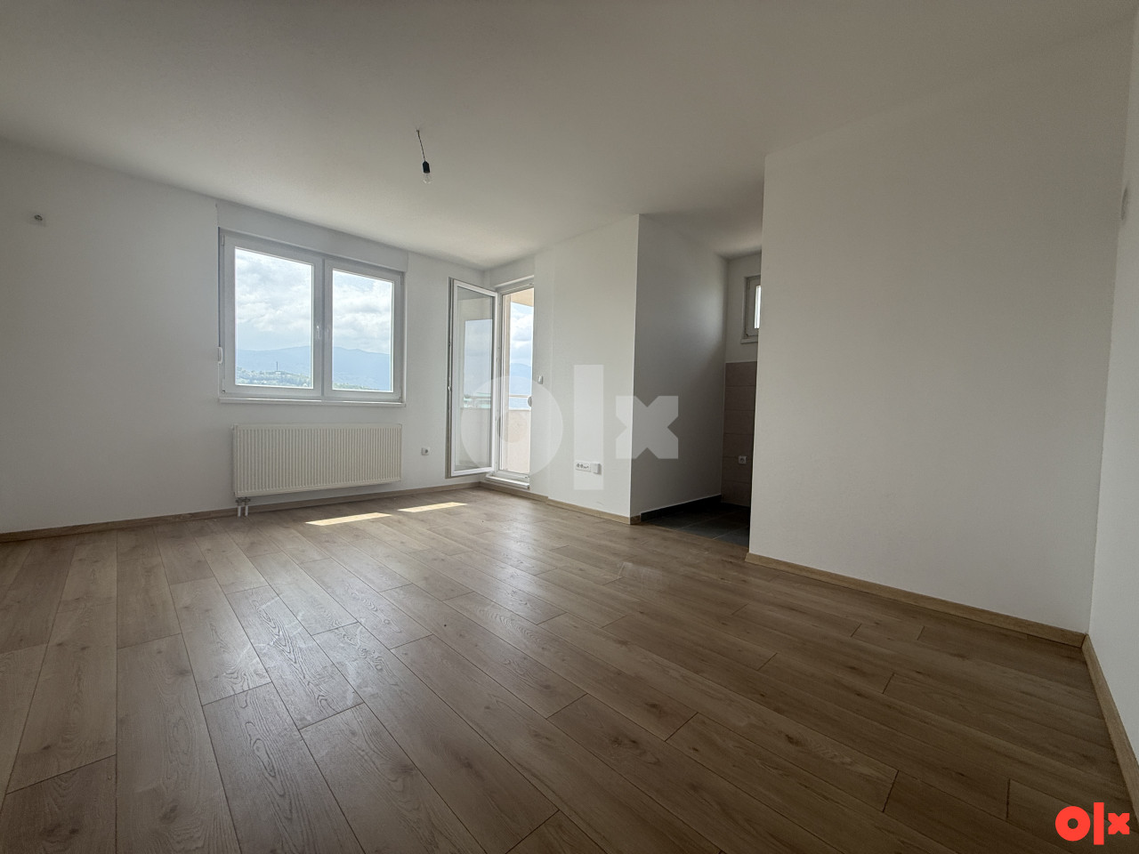 Trosoban stan Istočno Sarajevo 58 m2 9