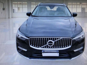 [U DOLASKU] Volvo XC 60 B5 AWD INSPIRATION 2022