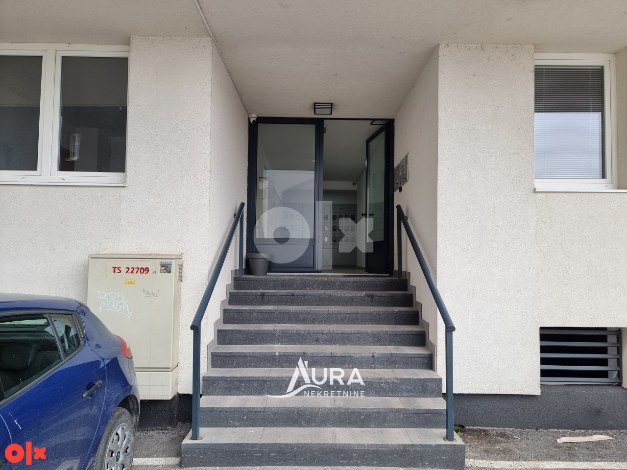 AURA/ Nov i namješten stan / Ilidža 12