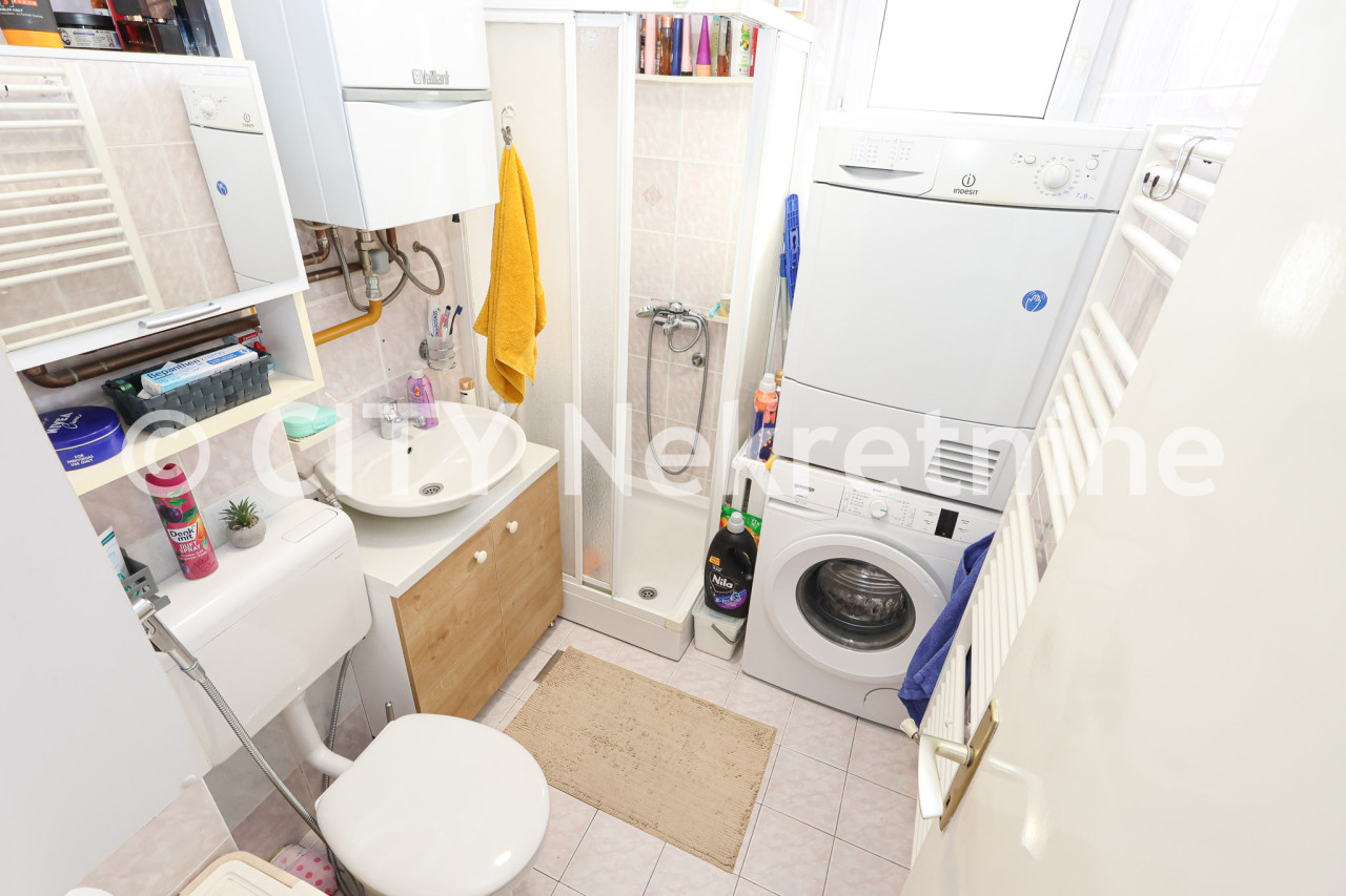 Četverosoban adaptiran stan - Stari grad - Bistrik - 94 m2 13