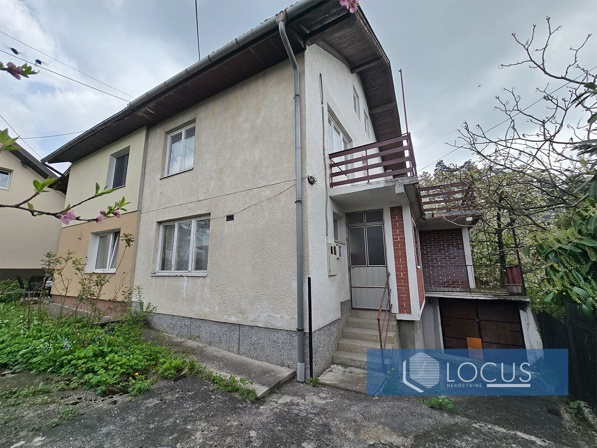 LOCUS: Dupleks kuća i dvorište, Vraca, Novo Sarajevo