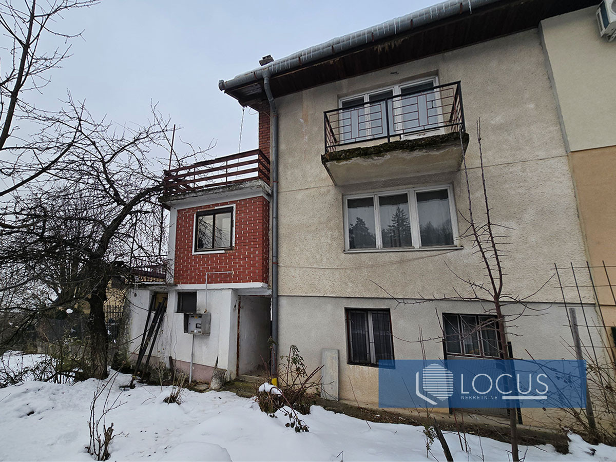 LOCUS: Dupleks kuća i dvorište, Vraca, Novo Sarajevo 2