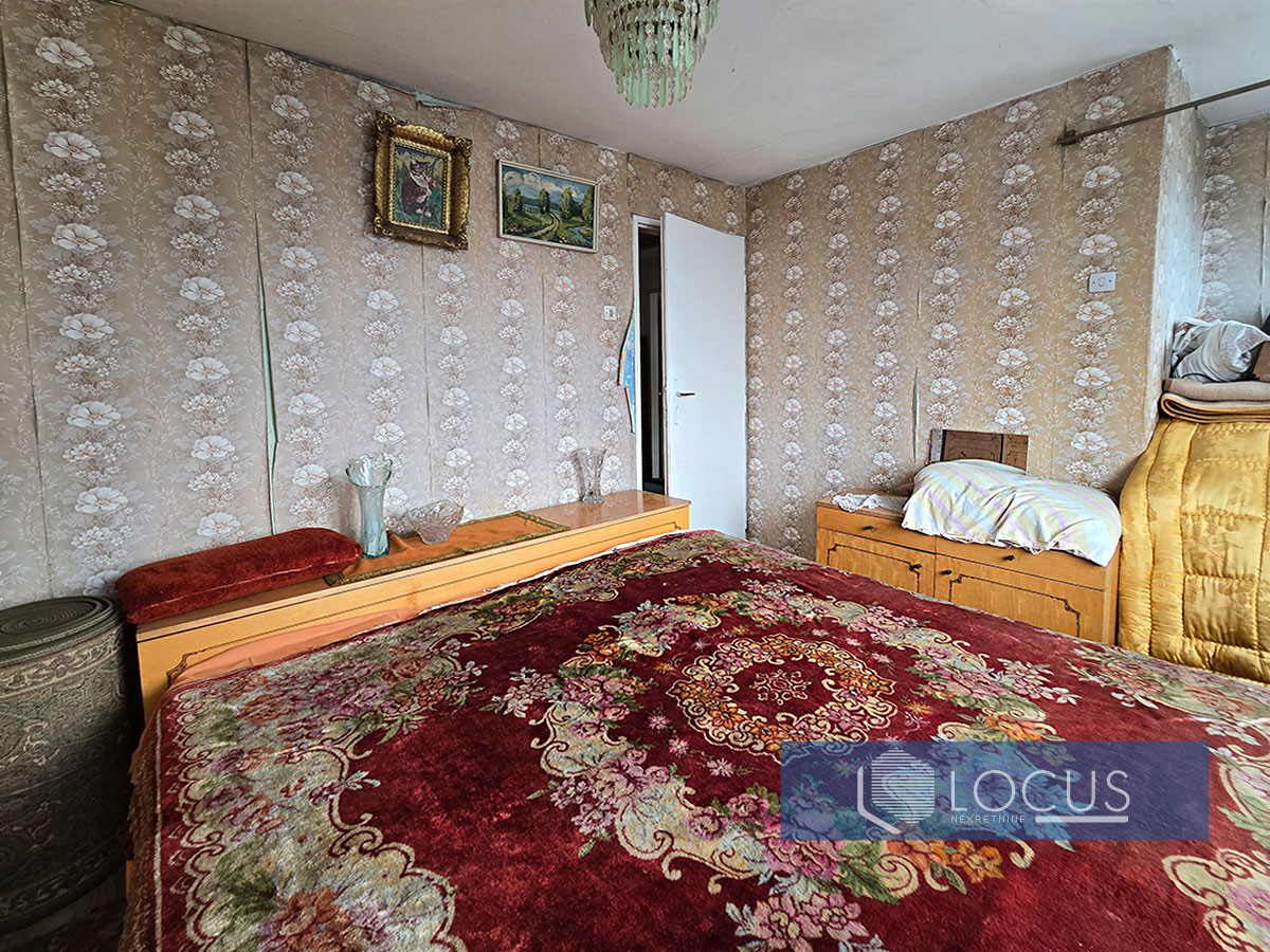 LOCUS: Dupleks kuća i dvorište, Vraca, Novo Sarajevo 8
