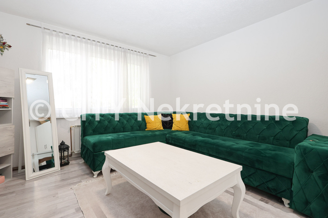 Jednosoban namješten stan - Centar - Koševo - Jezero - 32 m2