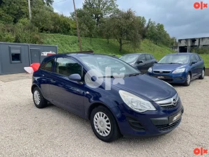 OPEL CORSA 1,2 BENZIN 2013g KLIMA