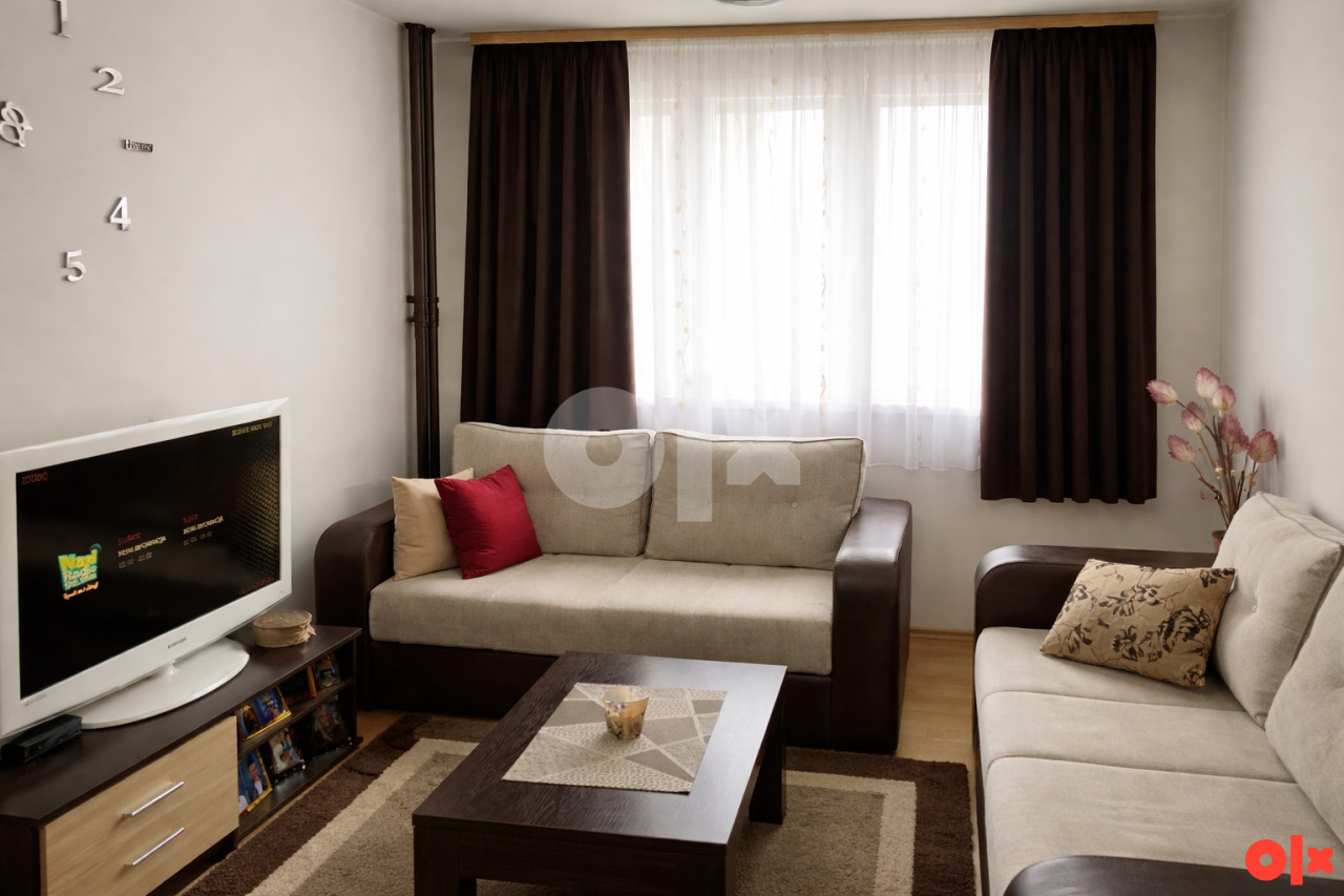 Stan Zenica 48m2