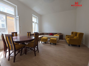 MY SPACE/ Stan/ Marijin Dvor/ RENOVIRAN/ 143 m2 photo 2